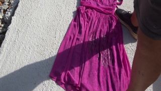Писсинг на розовое платье Fuschia 7