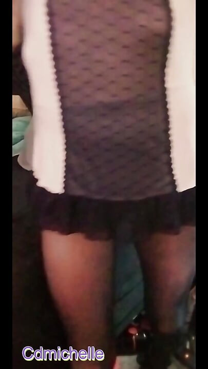 Cdmichelle Wearing Pantyhoes