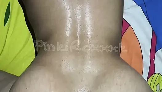 Pijat minyak gaya doggy closeup - pov