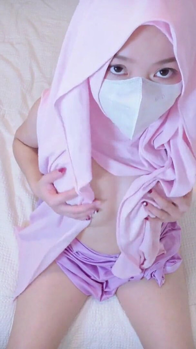 POV: A Malaysian Hijabi Girl Teasing You In Purple Dress Sweet But Distracting Part 1 | Clip 1