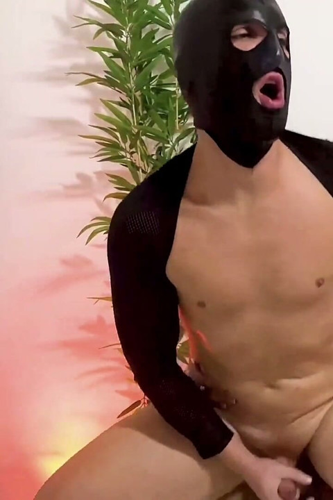 I Love Rafa Pontes Throbbing Cock in Bed She Stops Being a Princess and Becomes an Ass Devourer