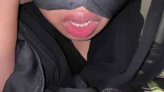 My Boyfriend Had Sex with Me a While Ago, and Now I Need to Have Sex with a Stranger