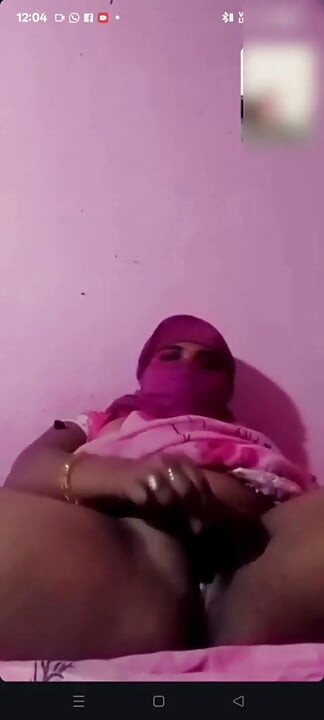 Apel Video per Main Baigan Kiya