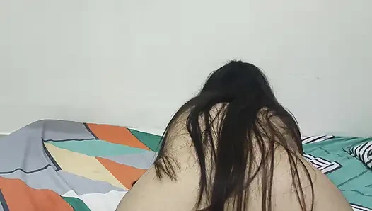 Azgın Hintli saara kendine mastürbasyon yapıyor çok ateşli xxx video