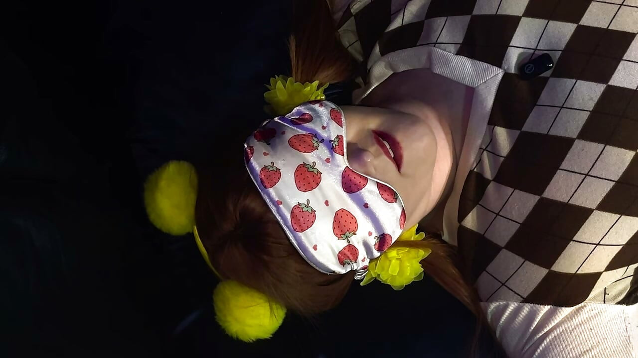 Я Трахаю Отчима И Двух Его Друзей Большие Кримпаи