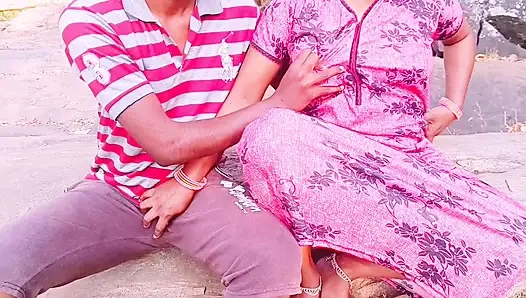 Desi stiefmutter und stiefsohn dschungel-romantik hardcore-ficken. Telugu dirtytalk.