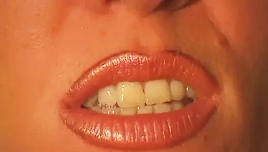 Wilde Taxifahrt mit geiler Blondine