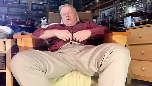 Daddy masturbating, legs up showing feet