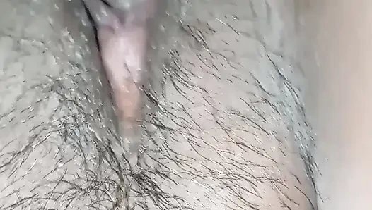 Eha gedara akka ekka horen gaththa athal eka