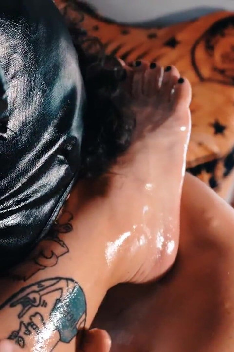 The feet lover 2