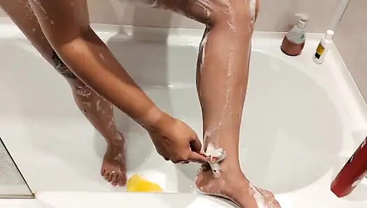 Anyone Want Fuck Me in Shower. Help Me to Reach Orgasm. I Want to Suck Your Dick Till You Cum on Me