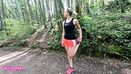 Ich musste draußen weinen, während du zuschaust: verzweifeltes joggen