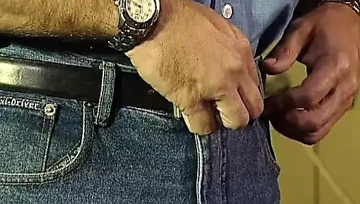 Un gioco pericoloso Sc 5 full threesome scene