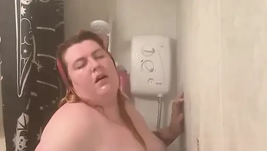 Versehentlich handy in der dusche gelassen