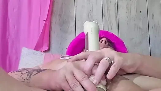 Little Vibration Wont Do for Nasty Whore Who Needs to Cum