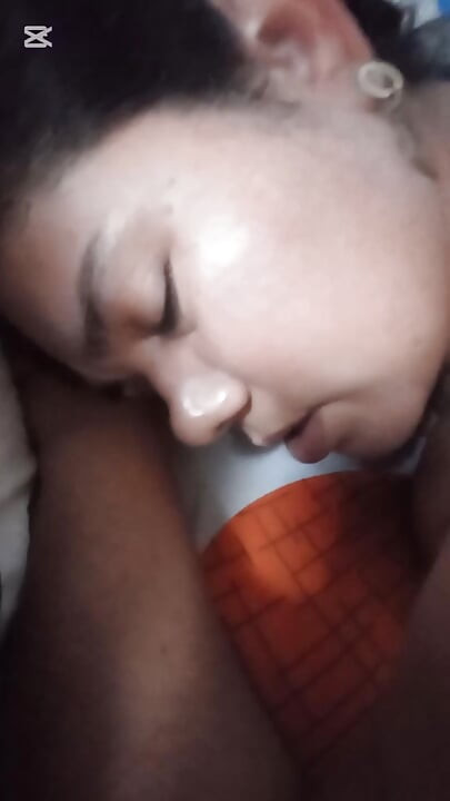 Sexo anal e chupando bolas da minha namorada