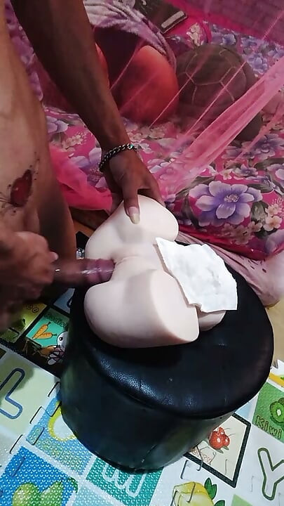 Let's masturbating together" I will help u to wet you pussy until you come