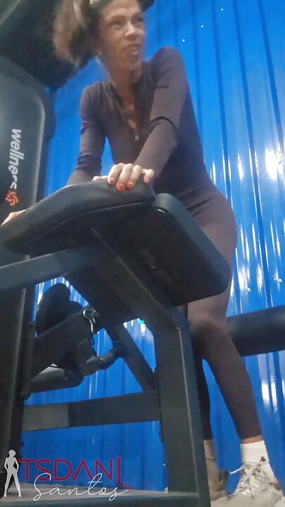 Video rất hay ở phòng gym khi tôi tập luyện.