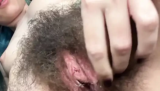 Memek behenol cewek super bejat ini dicrot di dalam
