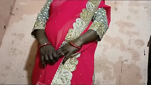 Marathi evli kadın ev yapımı Desi köyüyle sikişiyor