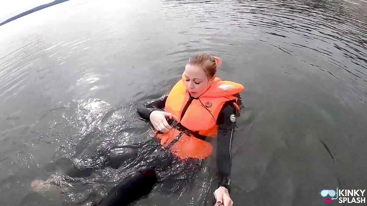 Geschnallt, enge und schwebende frei - sexy Wetsuit Lebensjacke-test