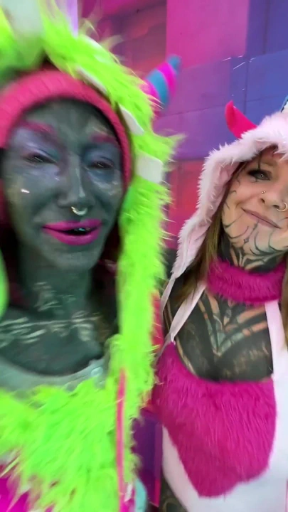 纹身女孩的幕后花絮 | 短片 2