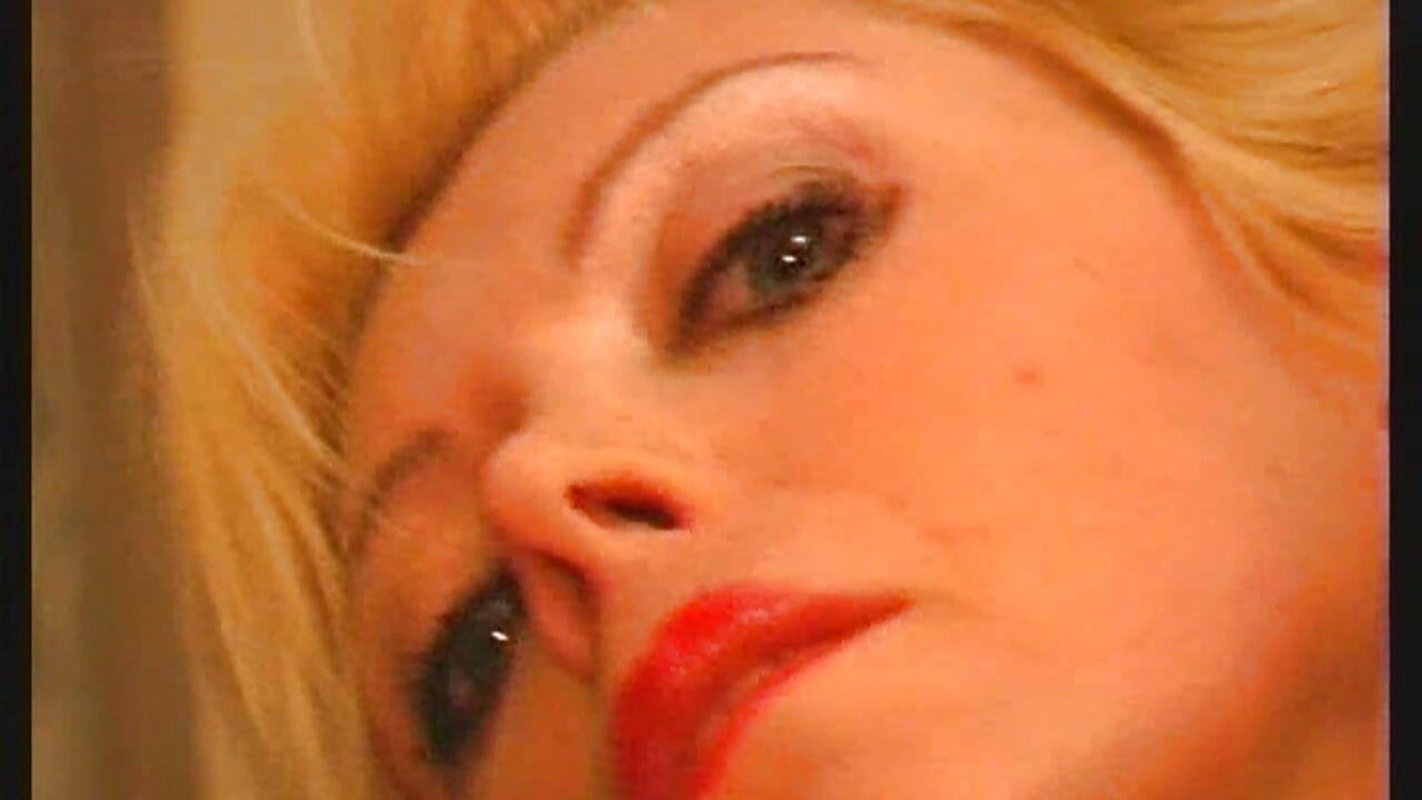 Mature Babes Unleash Golden Streams