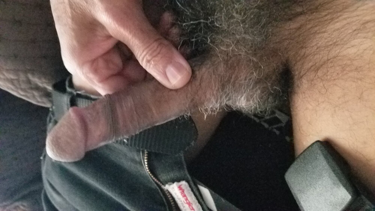 Gilf grandpa like to fuck