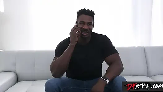 Dfxtra - cewek imut gracie gates lagi asik ngusap kaki pacarnya sampai memohon untuk dientot