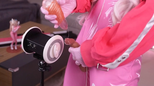 ASMR Nikke Alice, tapping, menggesel, pembersihan telanjang, hentai Asia shemale femboy trans cosplay
