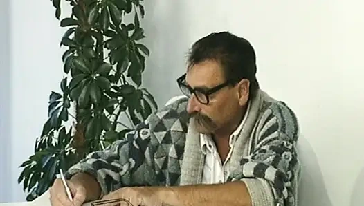 Attractive German MILF enjoys anal play and fuck before facial