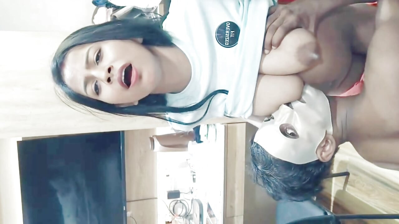 Σεζόν 187. Γαμήσι στο ξενοδοχείο με τον νιόπαντρο φίλο