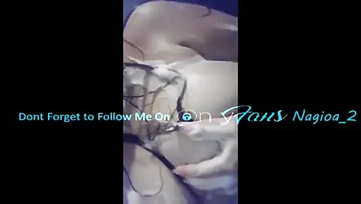 Video lengkap cewek sange ini lagi asik main di kamar mandi gym