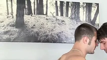 Meleg szex : Blake Riley & Jeremy Bilding (vastag óvszer szex)