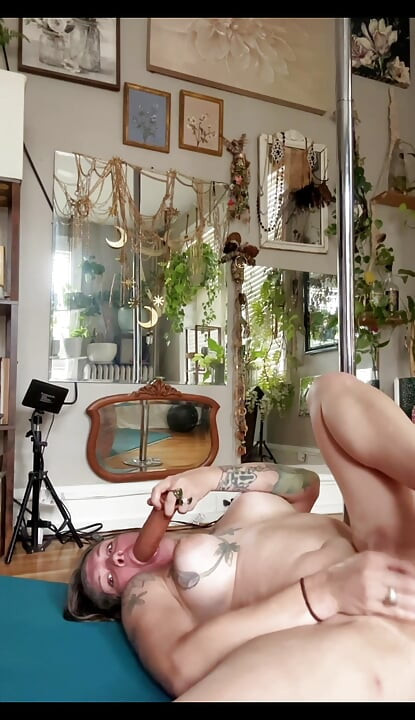 Ts Diana Deelight Solo Double Feature (vocally fucking black cum out of my pussy)