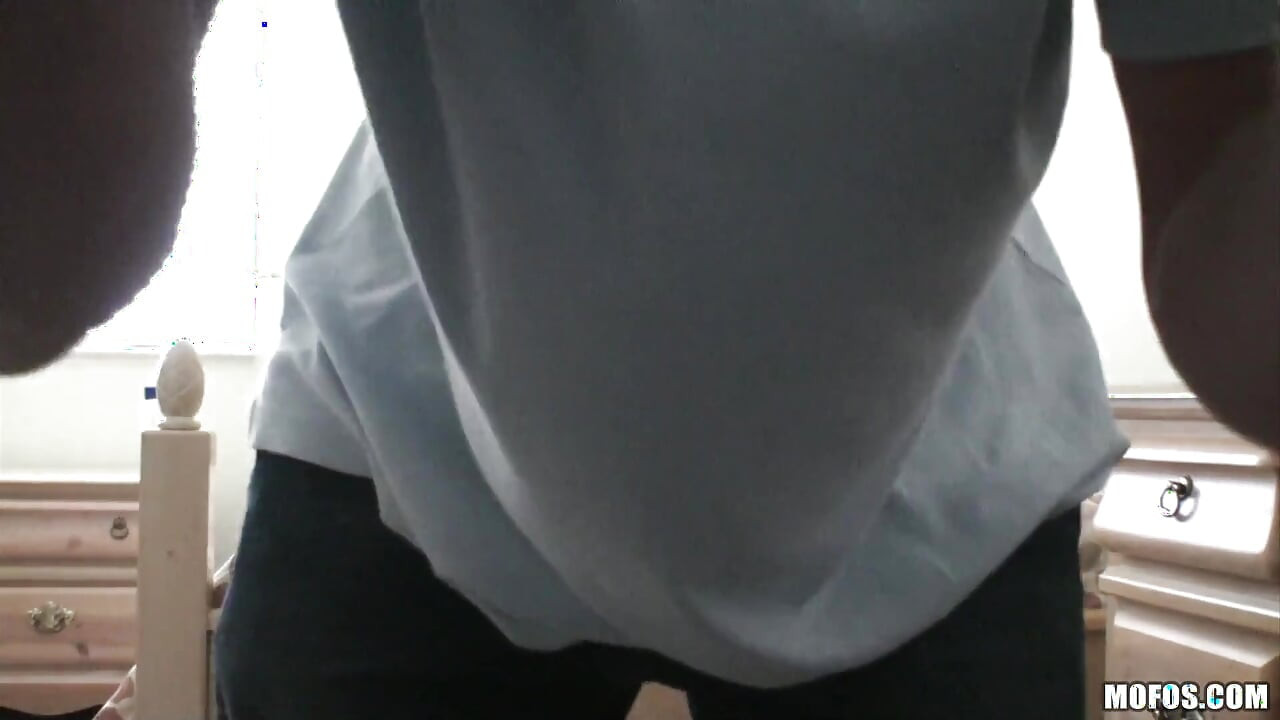 Pervs on Patrol - Piercing Mandy Gives Tony a Deep Blowjob After Finding His Hi'dden 's'py C'amera Raw