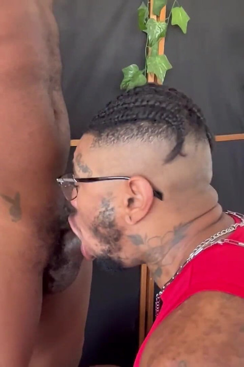 My Half-stepbrother Fucks Deliciously