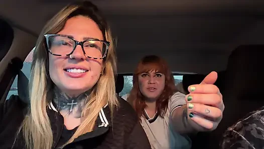 Karton leş yiyci bizi görünce azgındı