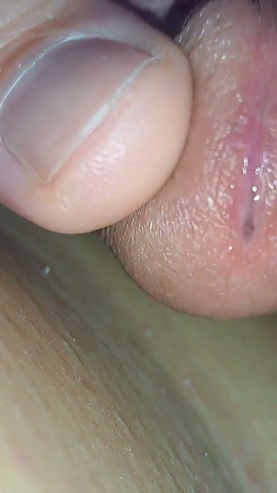 Bare tail | Clip 2