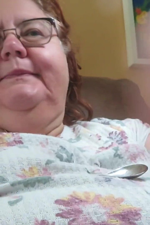 Äta min puddingkopp för dig matare