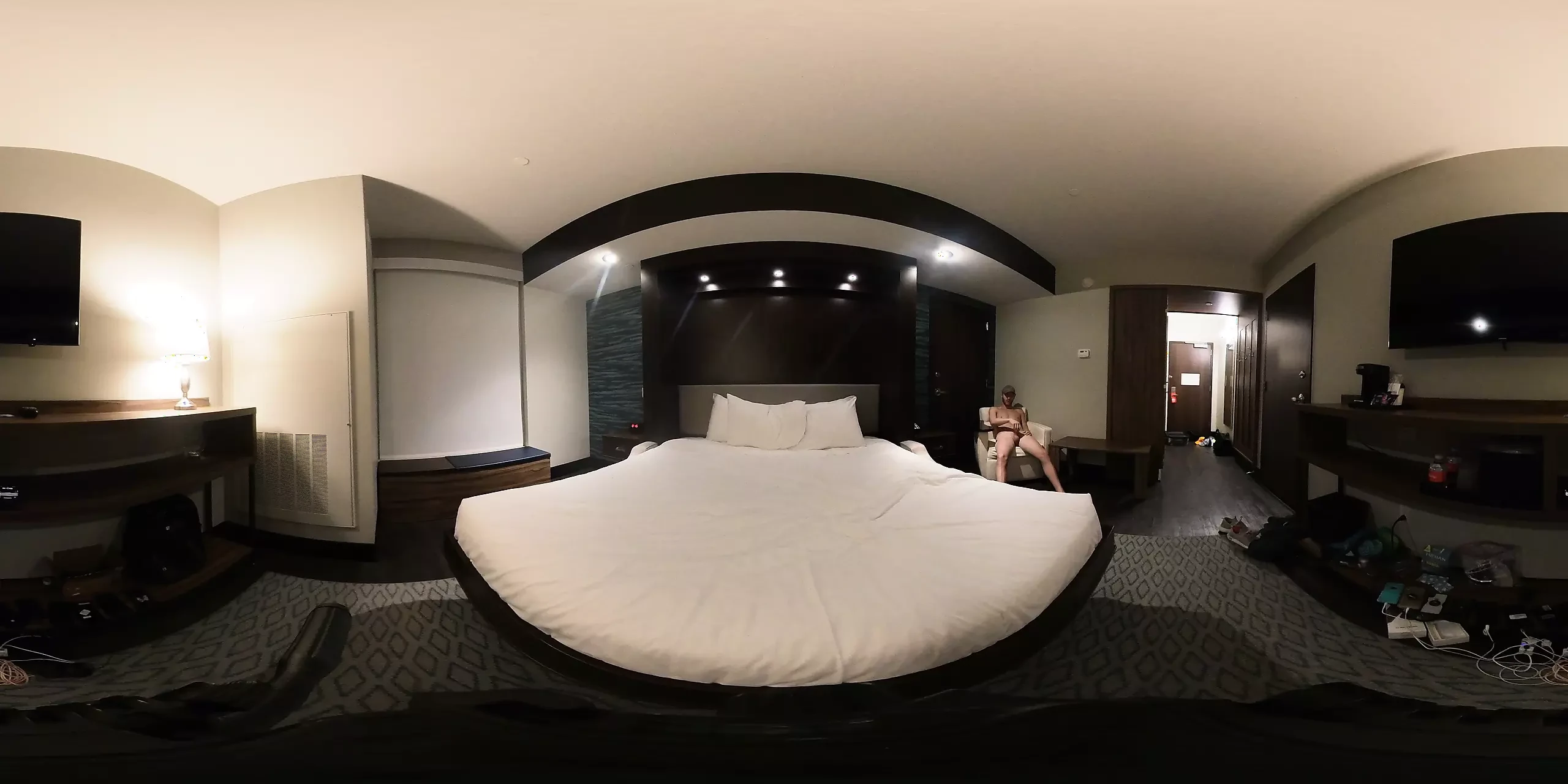 Masturbarsi ovunque nella camera d'albergo realtà virtuale