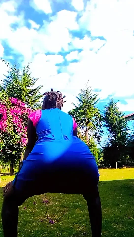 BIG BUBBLY ASS NAUGHTY VILLAGE GIRL