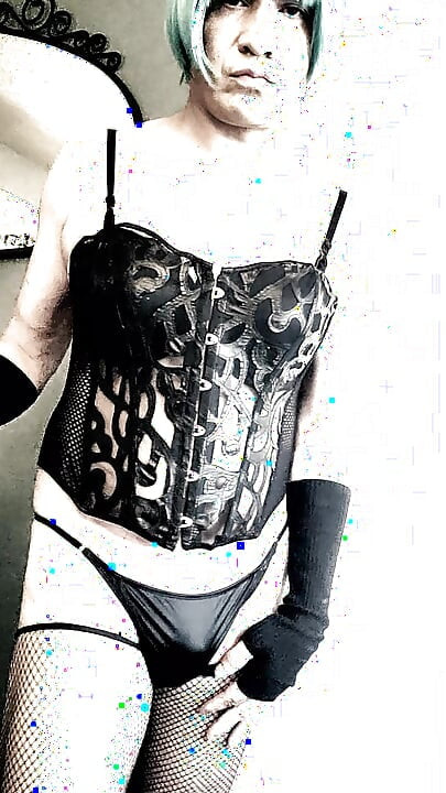 シシーTSカンディ、コルセットとヒールのコックスラットPMV
