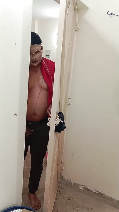 Vizinha enteada me tossiu, mastrubation com brinquedo sexual e tirou vantagem