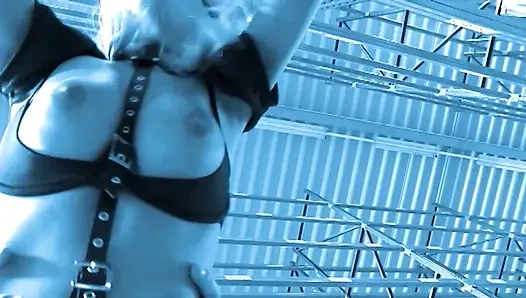 Немецкое Доминирование Блондинок-шлюшек В Клетке И Ванной