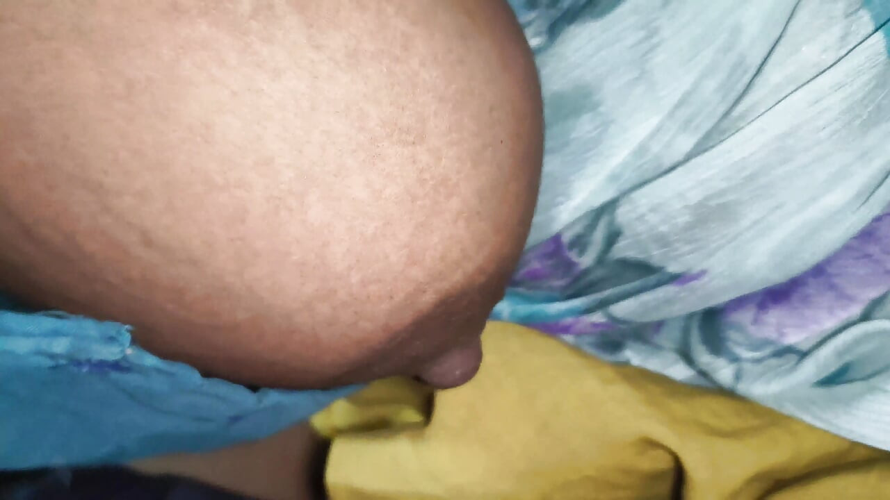 Gaw ke bhabhi ji ko mms banai chudai ki kale land se