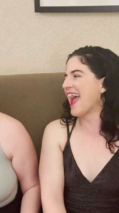 A Slut's Guide To Happiness Podcast - Episode 30:  Exploring Sex Clubs - with Foxie Roxy | Clip 1