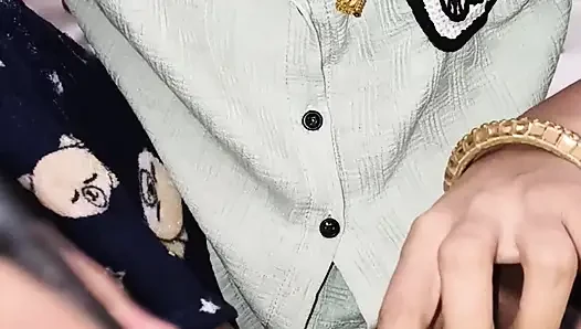 Hintli yeni evli evli kadın temiz koca uhair