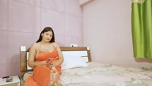 PHOTOGRAPHER NE BHABHI JI KO PATA KAR FULL NIGHT PIYE BIG BOOBS