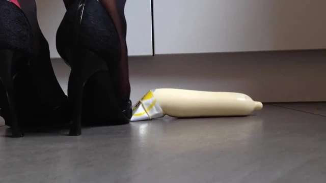 heels nylons foot play